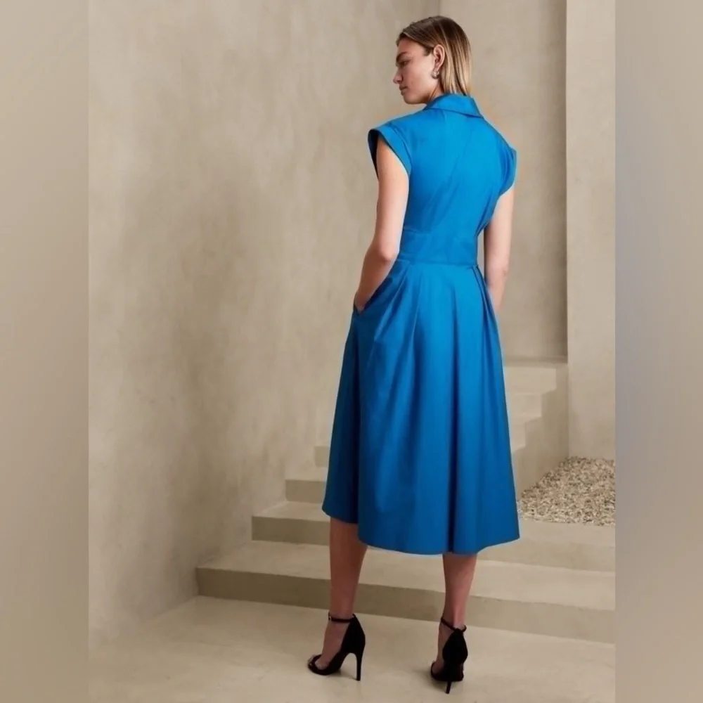 NWT! Banana Republic Paris Blues Collar-Neck Poplin Midi Dress - Size 2 🧞‍♀️